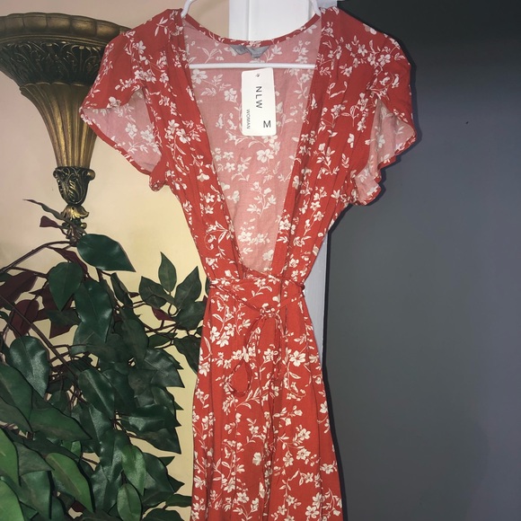 NWT Wrap dress - Picture 1 of 4